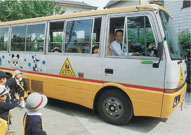 幼稚園の送迎バス